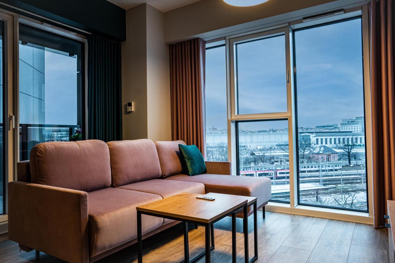 Fillhus Apartments พอซนาน ภายนอก รูปภาพ