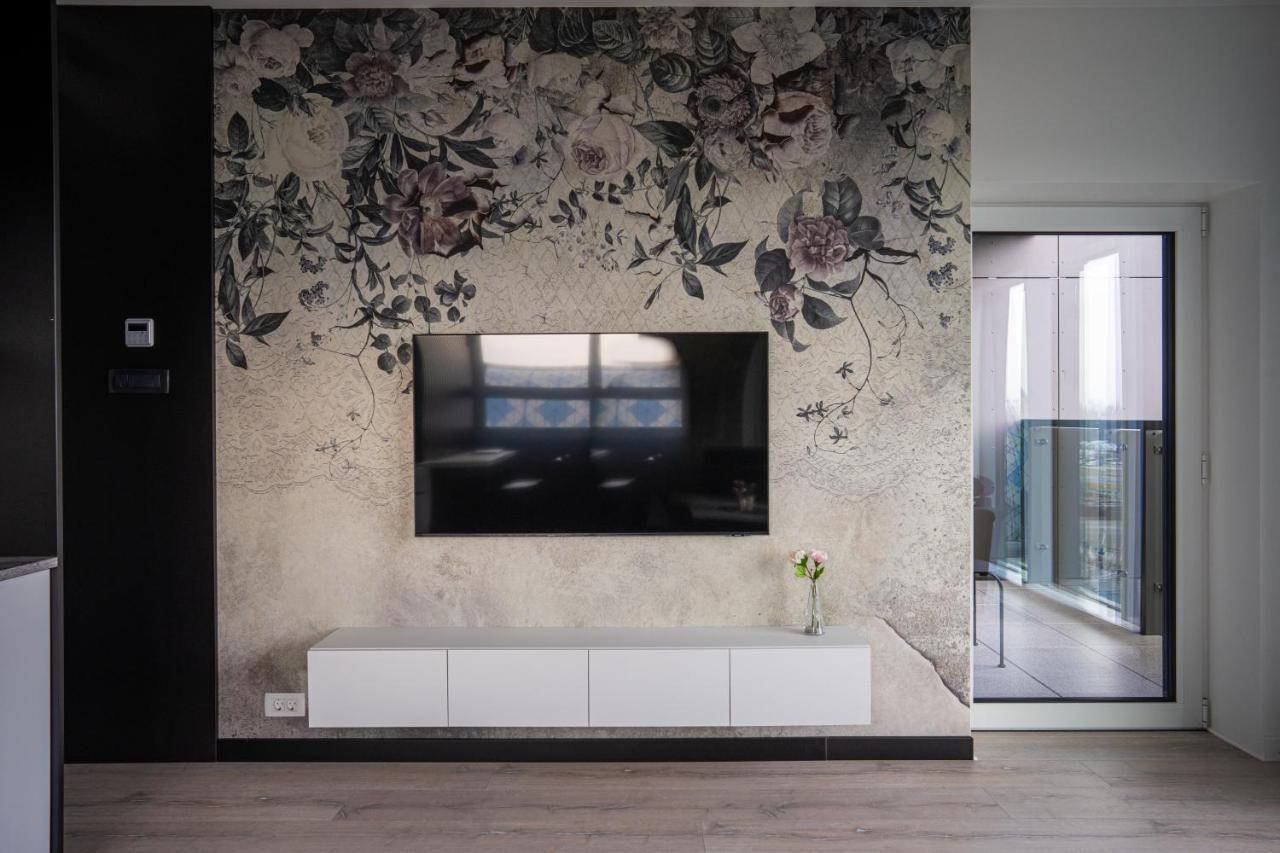 Fillhus Apartments พอซนาน ภายนอก รูปภาพ