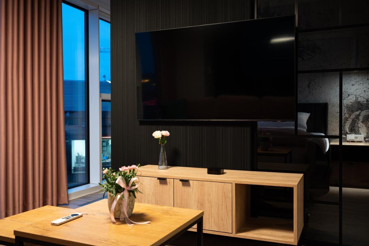 Fillhus Apartments พอซนาน ภายนอก รูปภาพ